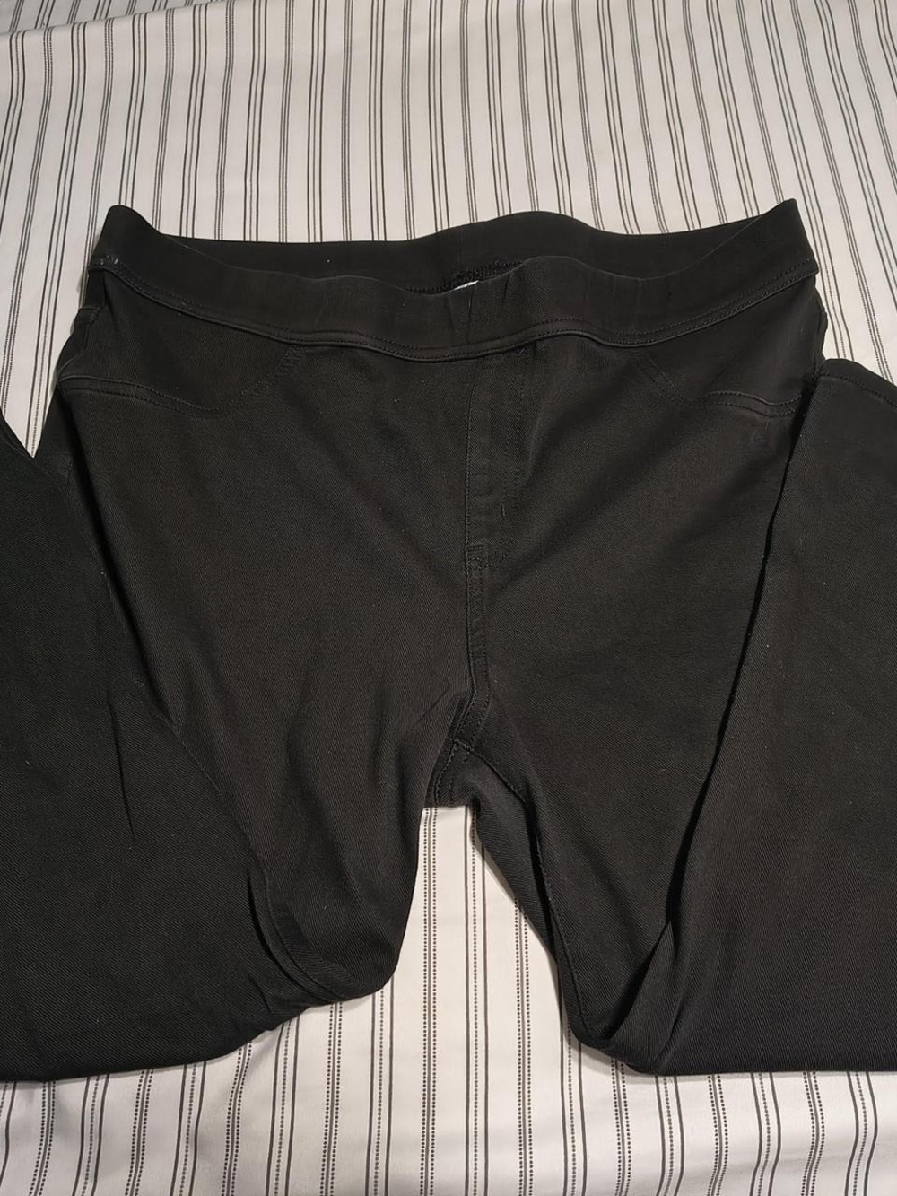 Time and Tru Black Jeggings - Picture 1 of 3